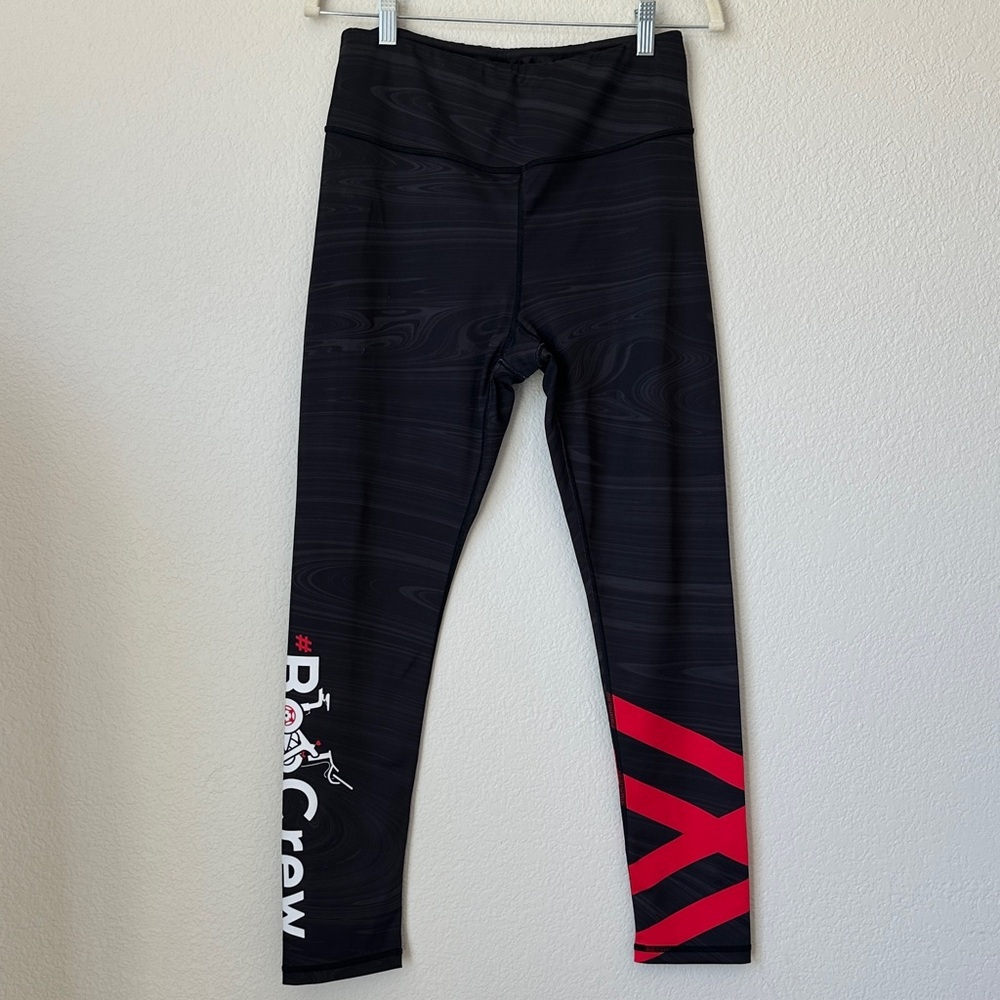 Peloton Boo Crew Kali Leggings Black Red Graphic Cycling Pants Size L